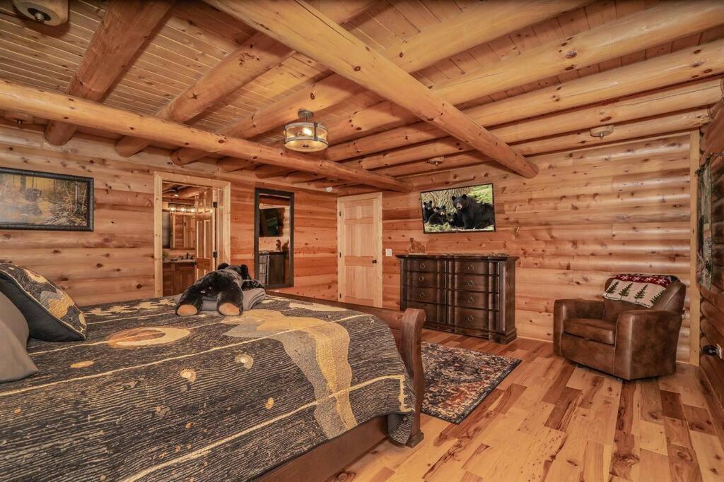 Roaring Fork Lodge Gatlinburg Exterior photo