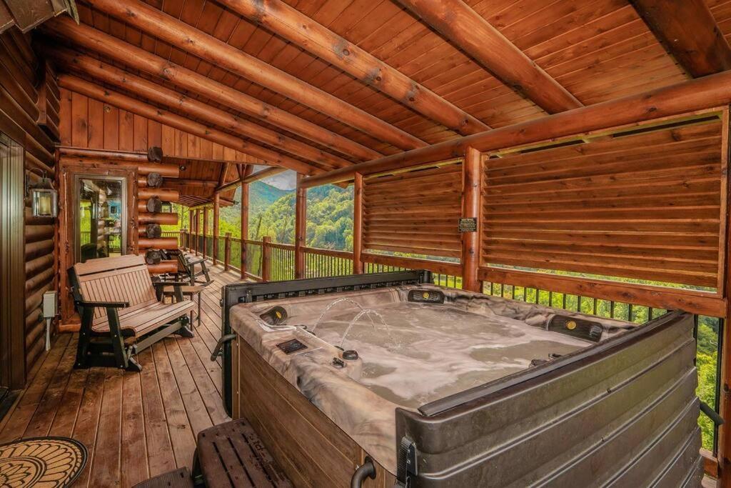 Roaring Fork Lodge Gatlinburg Exterior photo